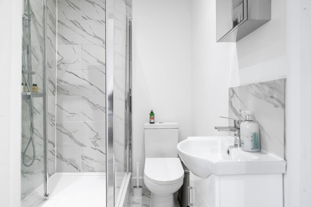Livestay-Modern Studio Rooms In Zone 2 Londra Esterno foto