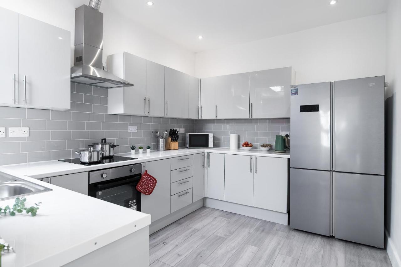 Livestay-Modern Studio Rooms In Zone 2 Londra Esterno foto