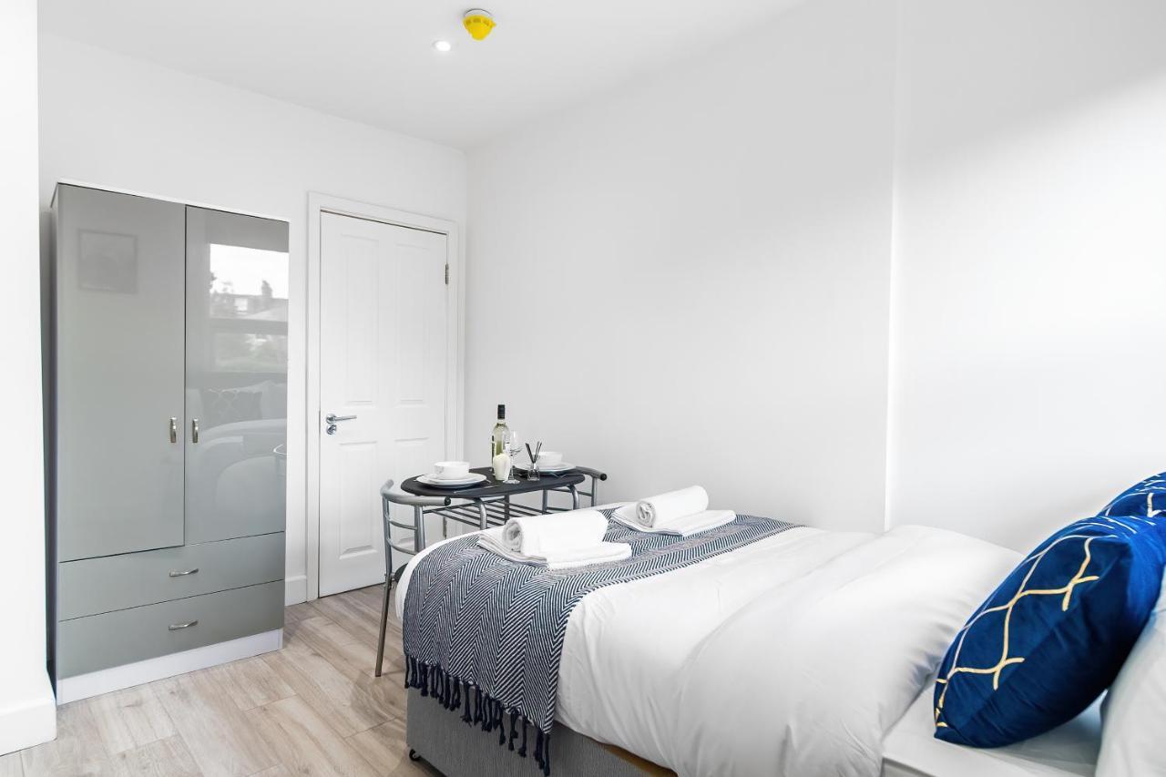 Livestay-Modern Studio Rooms In Zone 2 Londra Esterno foto