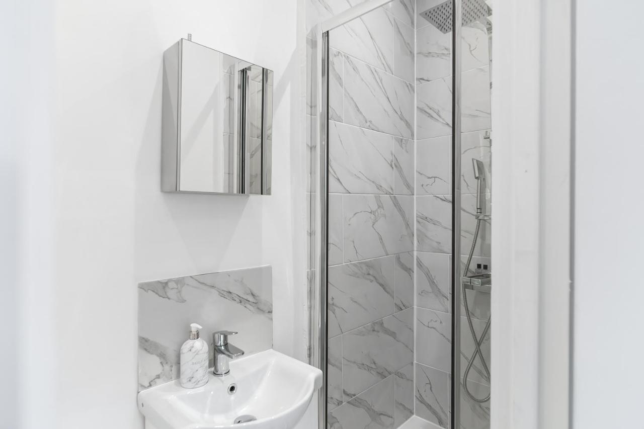 Livestay-Modern Studio Rooms In Zone 2 Londra Esterno foto